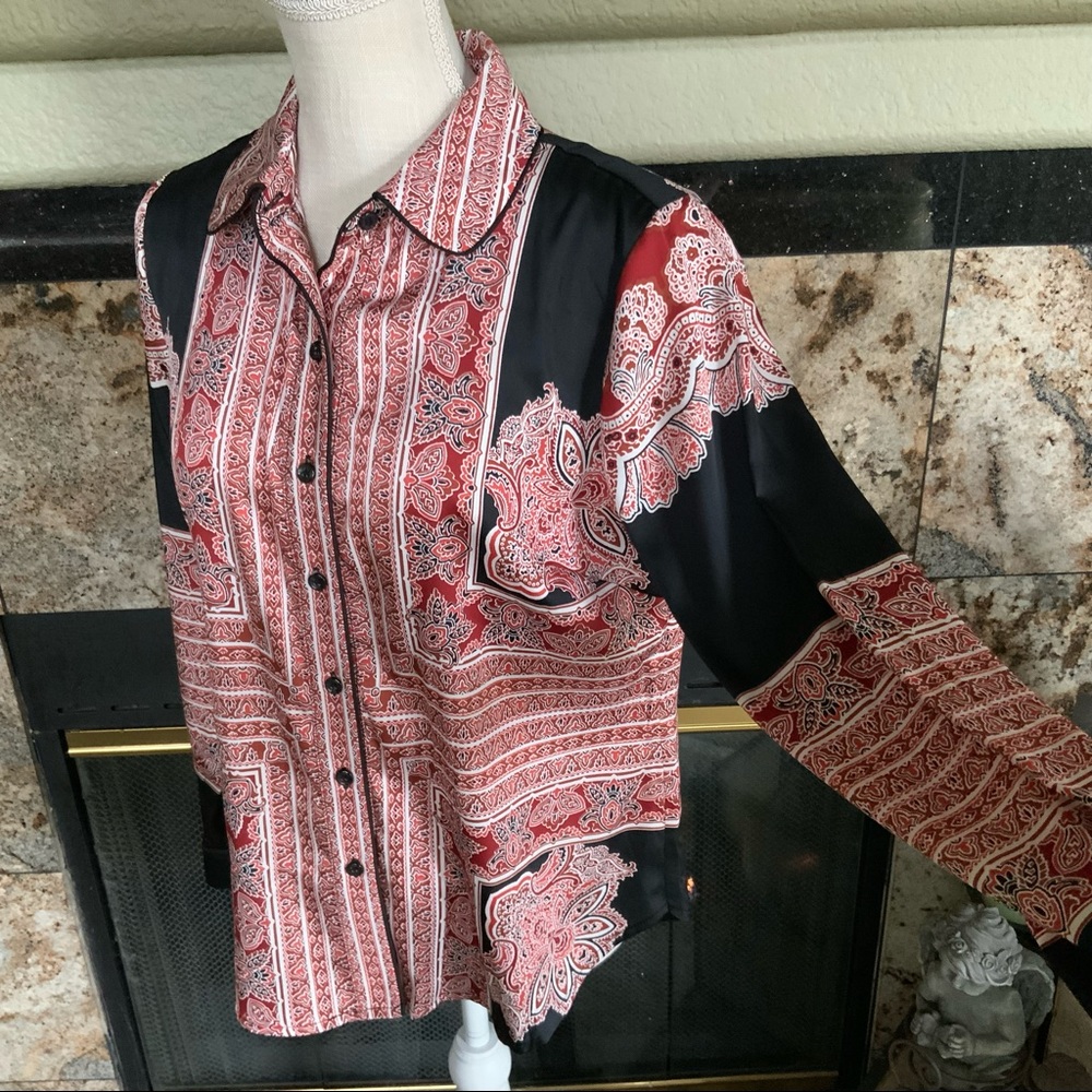 INC International Concepts Button up Blouse - Picture 8 of 9